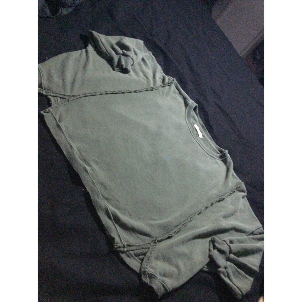 We The Free Distressed Sweatshirt Green Raw Hem Long Sleeve Casual Women Sz M - Picture 4 of 14